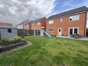 Photo 15- click for photo gallery